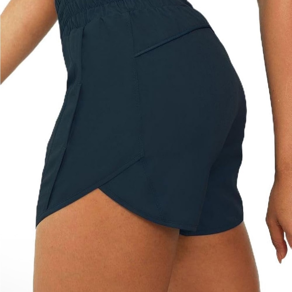 High-Rise Navy Athletic Shorts with Side Pocket